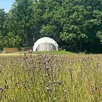 Karkonoski Glamping Dağ evi Lomnica (Jelenia Gora)